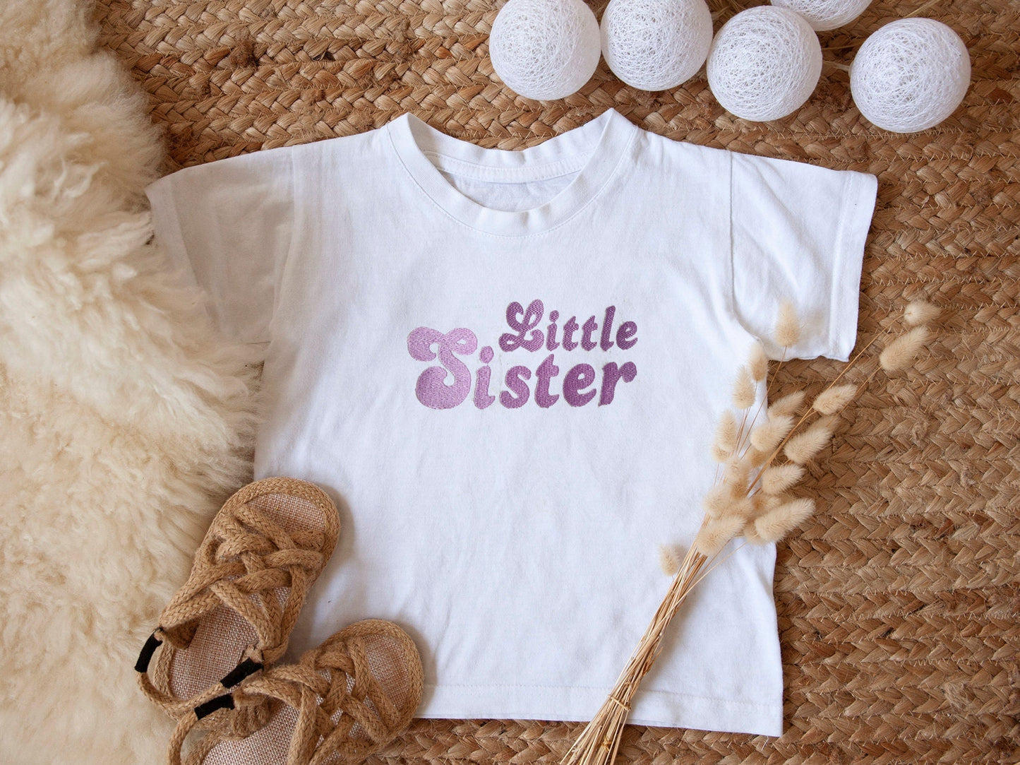 Retro Big Sister Little Sister Matching T-Shirts / embroidered Little Sister / New Baby / Matching Sibling Outfits / Groovy Matching Shirt
