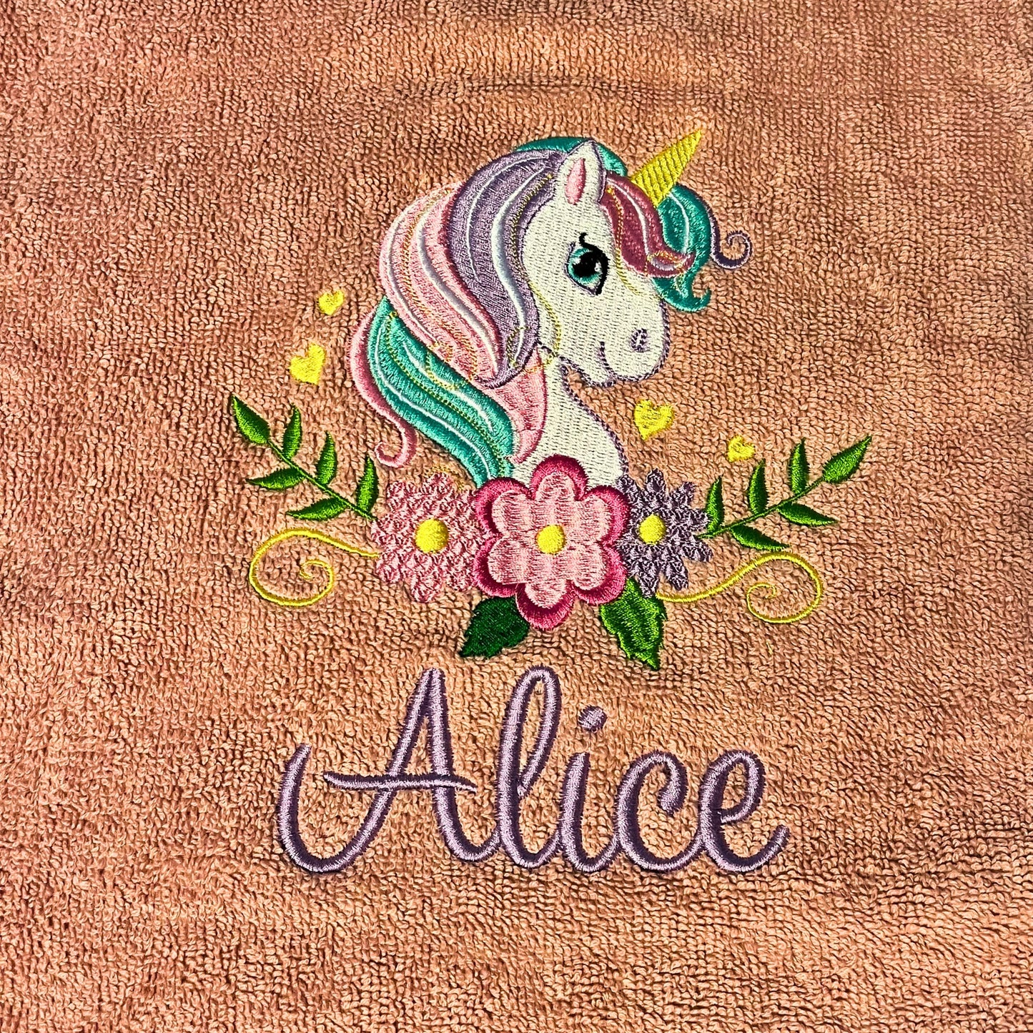 Personalised Unicorn Towel / Childrens Unicorn Floral Gift / Personalised Hand Bath Towel Sheet / Bath Time Gift New Baby