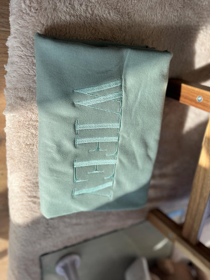 Wifey embroidered sweatshirt jumper, personalised bridal gift, Engagement Gift, Unique Bridal Shower Gift, Future Mrs Sweatshirt